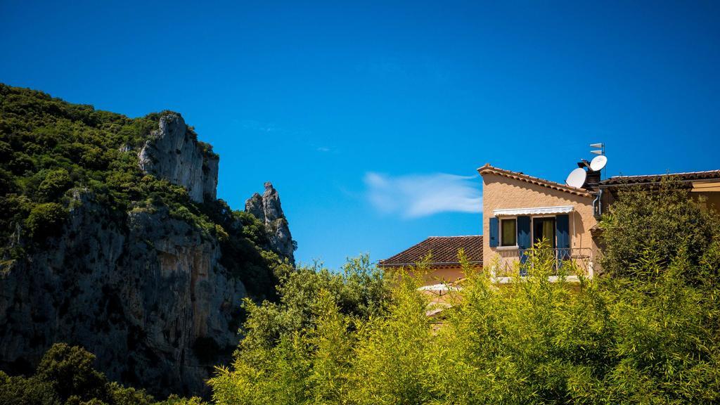 Le Belvedere Hotel Vallon-Pont-dʼArc